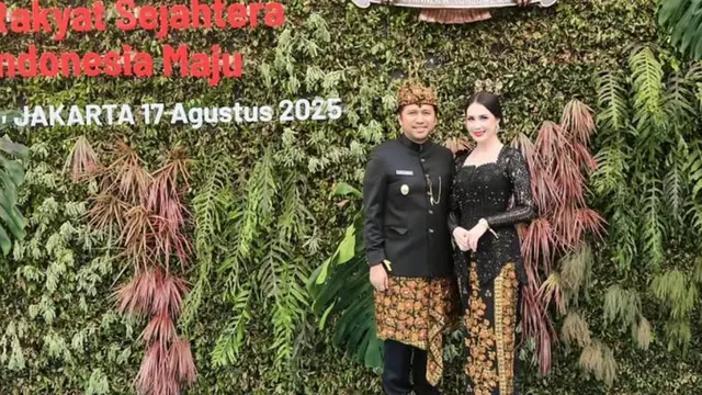 Arumi Bachsin Dibalut Baju Adat saat Penaikan dan Penurunan Bendera di Hari Kemerdekaan RI ke-80. [@arumibachsin_94]