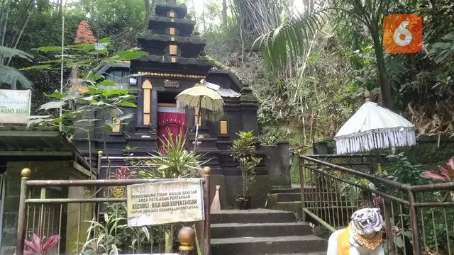 Patilasan Raja Blambangan Prabu Tawangalun  di kawasan situs Rowo Bayu Banyuwangi (Hermawan Arifianto/Liputan6.com)
