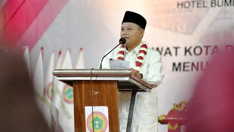 Profesional Tunaikan Tugas di Masa Pandemi, Wagub Jabar Apresiasi Insan Kesehatan 