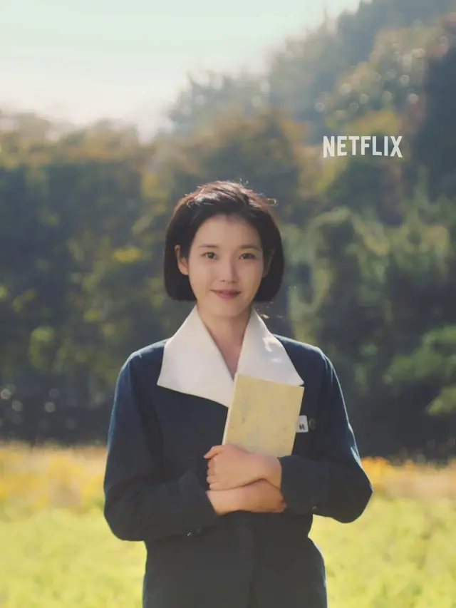 IU dalam drakor When Life Gives You Tangerines. (foto: Instagram/ netflixkr)