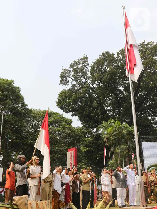 Republik Indonesia merdeka pada 17 Agustus 1945.Kemerdekaan tersebut telah membawa perubahan yang sangat besar terhadap kehidupan masyarakat Indonesia. (Liputan6.com/Herman Zakharia)