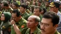 Ahok melakukan perombakan birokrasi Pemprov DKI besar-besaran, hingga TKW Sumatera Selatan sudah 11 tahun tak ada kabarnya. 