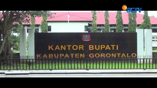 Diduga melakukan penganiayaan, istri Bupati Gorontalo Nelson Pomalingo, dilaporkan ke Polda Gorontalo. Hingga saat ini, Polda Gorontalo masih melakukan penyelidikan terkait kasus tersebut.