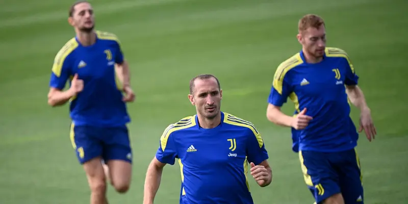 FOTO: Sesi Latihan Juventus Jelang Hadapi Malmo di Liga Champions