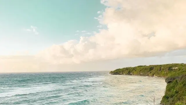 Punya Pesona Menawan, Sayangnya 7 Pulau dan Pantai di Indonesia Ini Tidak Populer