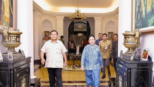 Potret Titiek Soeharto Tampak Akrab Menjamu Prabowo dan Steven Seagal