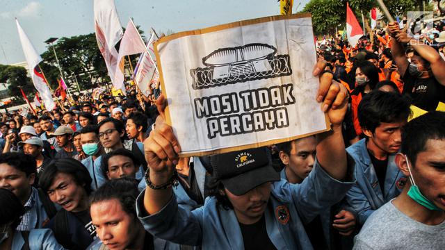 Demo Ruu Kuhp Dan Sejarah Gerakan Mahasiswa Indonesia Tahun 66 Hingga 98 News Liputan6 Com
