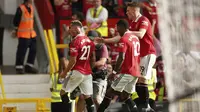 Manchester United. Klub pengoleksi gelar terbanyak di Liga Inggris yang mencapai 20 trofi ini memiliki 19 pemain asing di skuad mereka musim 2022/2023 ini dari total 31 pemain yang terdaftar. Dari 12 pemain domestik yang dimiliki, praktis hanya 4 pemain saja yang sering diturunkan pelatih Erik ten Hag  di awal musim 2022/2023 ini, yaitu Jadon Sancho, Marcus Rashford, Harry Maguire dan Luke Shaw. (AP/Dave Thompson)