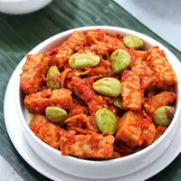 Ilustrasi sambal tempe petai yang enak/copyright shutterstock.com/Amin Pudjihari