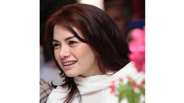 7 Potret Jadul Nikita Mirzani, Beda Banget