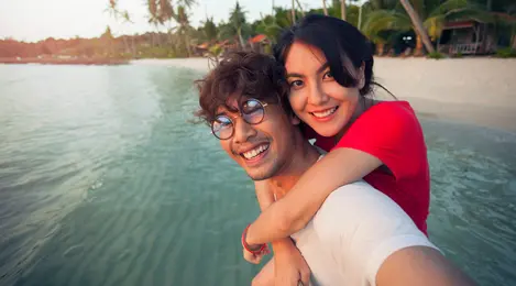 4 Tanda Bahwa Sahabatmu Adalah Belahan Jiwamu Lifestyle Fimela Com