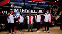 Kontingen Indonesia di Bandara Soekarno Hatta, Tangerang, yang akan bertolak ke Jepang untuk mengikuti Olimpiade Tokyo 2020, Selasa (20/7/2021). (NOC Indonesia)