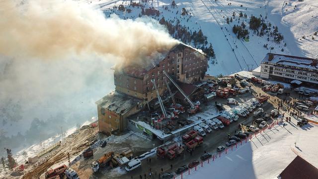 Kebakaran Resor Ski di Turki Tewaskan 76 Orang, Korban Tak Dengar Alarm Berbunyi