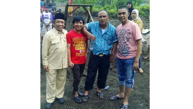 Diduga Memalsukan Ijazah, Ini 5 Potret Seru Qomar Saat Bersama Grup Lawak Empat Sekawan