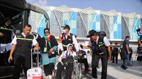 Sebanyak 390 jemaah haji Indonesia kloter 1 Embarkasi Jakarta-Pondok Gede (JKG) tiba di Bandara Internasional Amir Muhammad bin Abdul Aziz (AMAA), Madinah, Rabu 23 Mei 2023. (Foto: MCH PPIH Arab Saudi 2023)