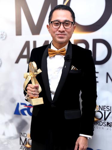 Pindah Agama Lukman Sardi Bantah Dipaksa Istri News Entertainment Fimela Com
