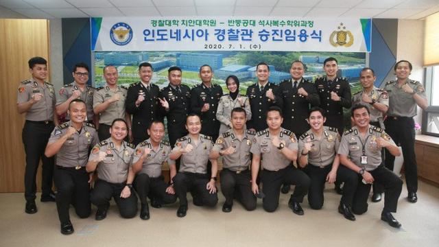 6 Polisi Indonesia Dapat Kenaikan Pangkat Di Korea Selatan Global Liputan6 Com