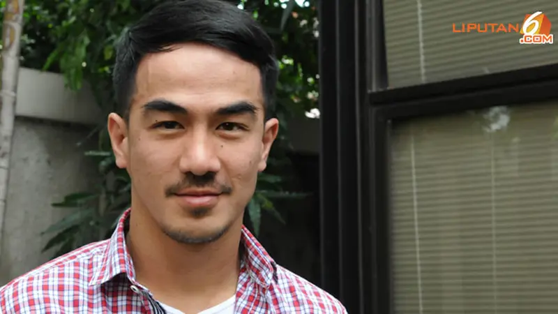 joe-taslim-2-130701b.jpg