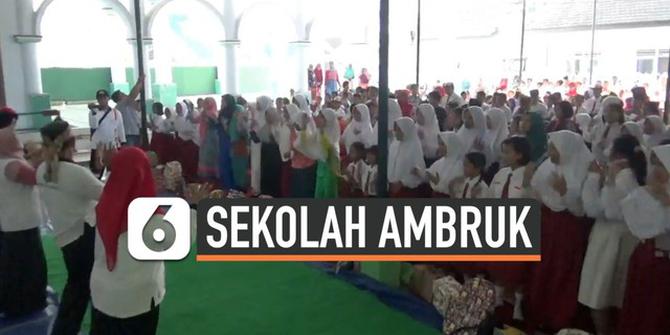VIDEO: Sekolah Ambruk, Siswa SDN Gentong Belajar di Madrasah