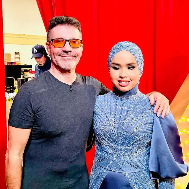 Gaun mewah Putri Ariani (Instagram/arianinismaputri)