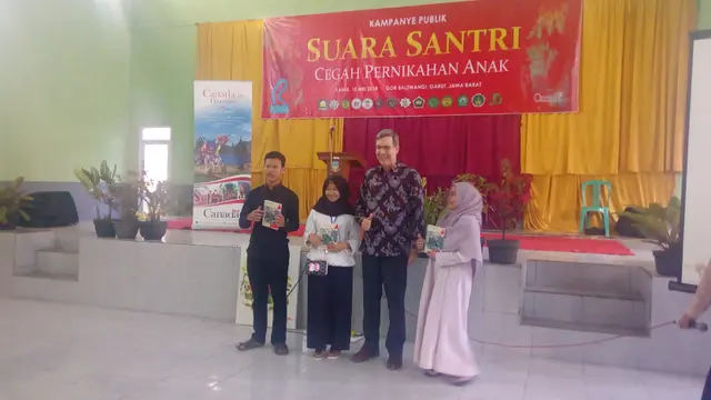 Ratusan santri garut deklarasi cegah pernikahan dini