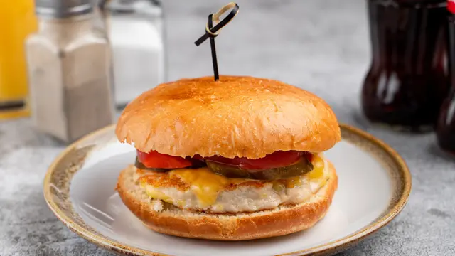 chicken burger
