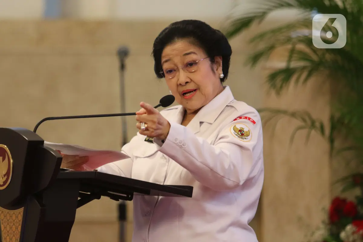 Bersama Megawati, Jokowi Beri Arahan Pembumian Pancasila