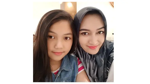 6 Potret Cantik Raihana Zemma, Putri Sahrul Gunawan yang Beranjak Dewasa