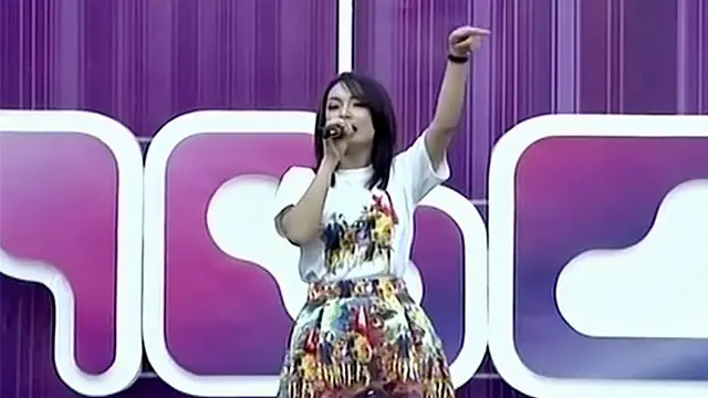 Zaskia Gotik - 1 Jam Saja
