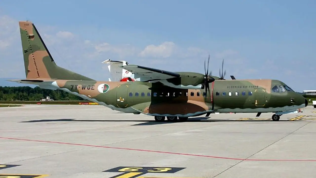 militer-algeria-140211c.jpg