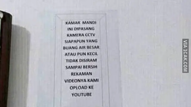 6 Tulisan di Kamar Mandi Ini Nyeleneh Banget Bikin Mikir Keras