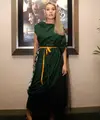 Hannah Al Rashid hadir dengan tampilan baru dengan warna rambutnya yang blonde. Ia pun mengakui sempat tak mengenali dirinya saat baru bangun tidur di pagi hari. (Nurwahyunan/Bintang.com)