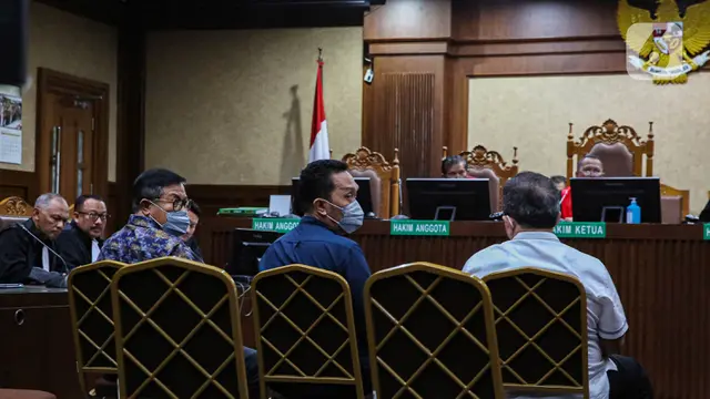 Tiga Hakim Tersangka Suap Vonis Bebas Ronald Tannur Jalani Sidang Pembacaan Dakwaan
