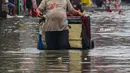 Diperkirakan, potensi banjir rob akan melanda sejumlah wilayah hingga 17 Januari 2025. (Liputan6.com/Angga Yuniar)