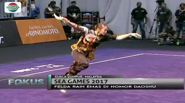 Atlet wushu putri dulang medali emas di Sea Games 2017, dengan keterampilan bermain golok yang memukau.