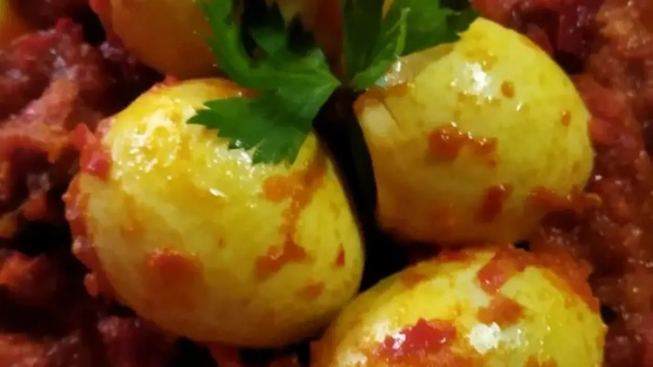 Resep telur bumbu bali. (dok. Cookpad @ickalinap)