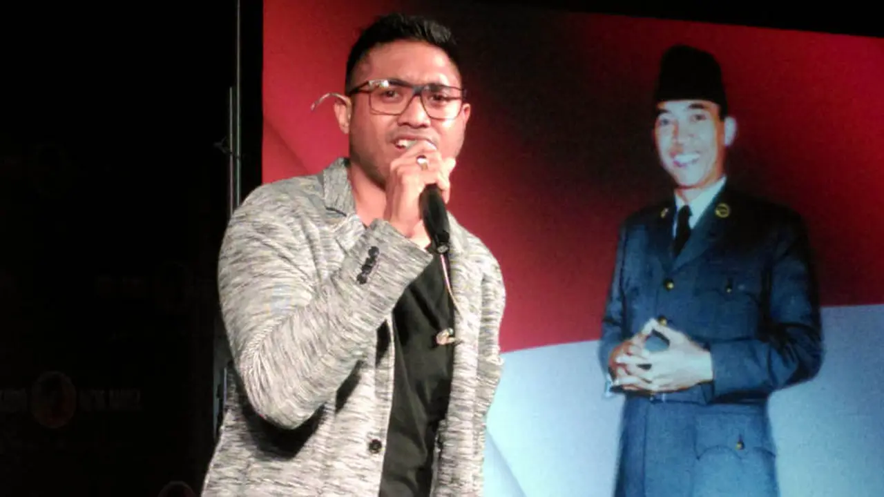 Rayen Pono
