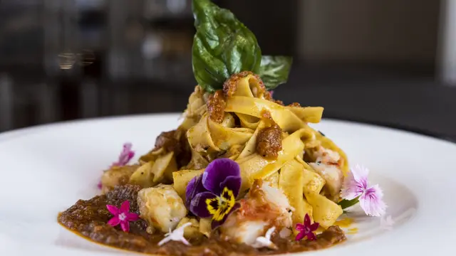 7 Kuliner Ber-Title Stellar Dishes di Hotel Bintang Lima