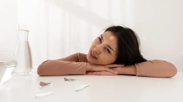 Manfaat Skin Fasting untuk Kulit dan Tips Menerapkannya di Rumah (photo by freepik)