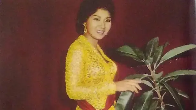 Masa Muda Titiek Puspa