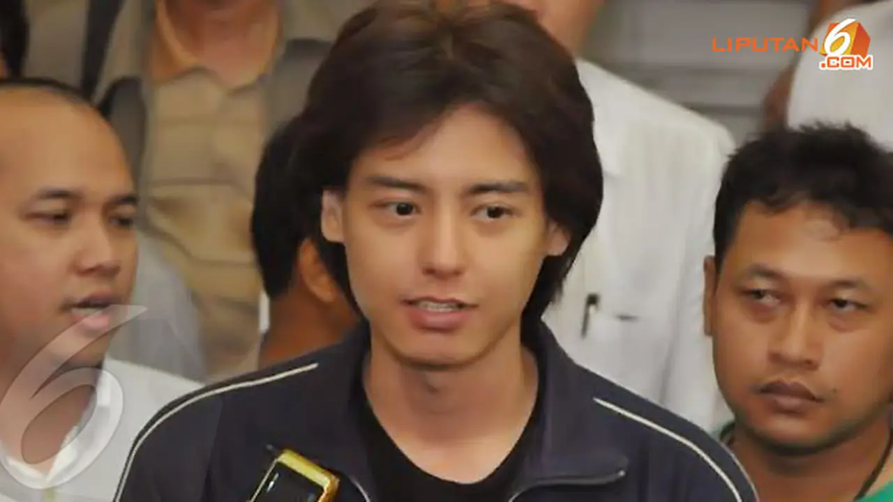 roger-ditangkap-140217b.jpg