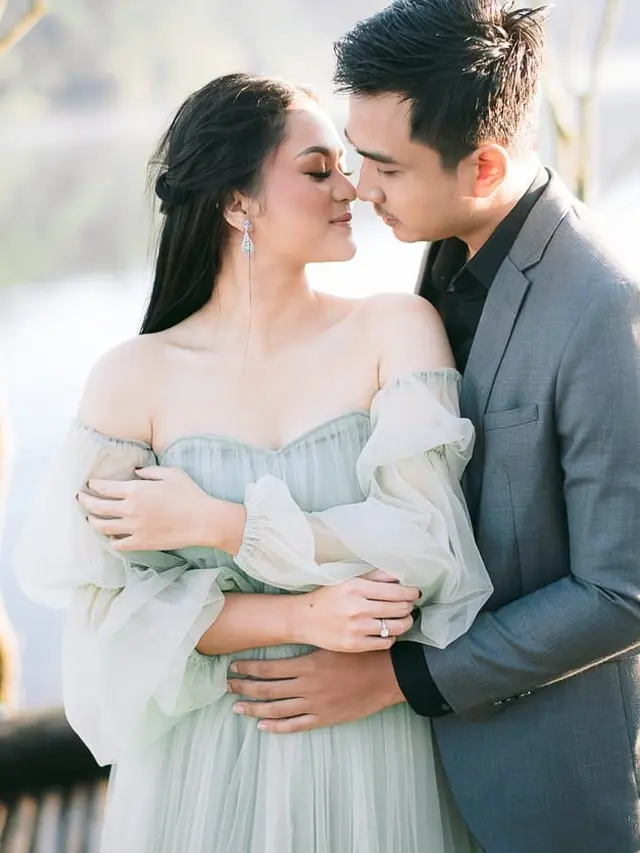 8 Potret Prewedding Lutfi Agizal dan Kekasih di Bali, Tampil Mesra