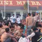 91 Napi masing-masing dipindahkan ke Lapas Klas ‎I Medan sebanyak 4 orang, Lapas Binjai berjumlah 61 orang, Rutan Sidikalang, 34 orang, Lapas Pemuda di Kabupaten Langkat sebanyak 76 orang, dan Lapas Wanita Medan sebanyak 16 orang.