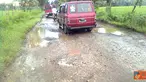 Citizen6, Tegal: Jalan Desa Jatibogor, Kecamatan Suradadi sampai Desa Kemantran, Kecamatan Kramat, Kabupaten Tegal, merupakan salah-satu jalur alternatif menuju ke Jawa Tengah selain Jalur Pantura, Tegal. (Pengirim: Zimi)