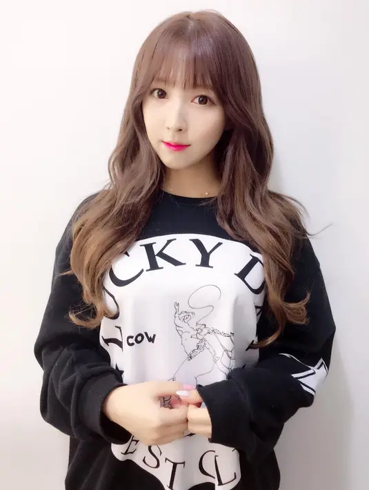 Sampai saat ini, Mikami Yua masih tergabung dalam perkumpulan aktris-aktris film panas, Ebisu Muscats. (Foto: instagram.com/yua_mikami)