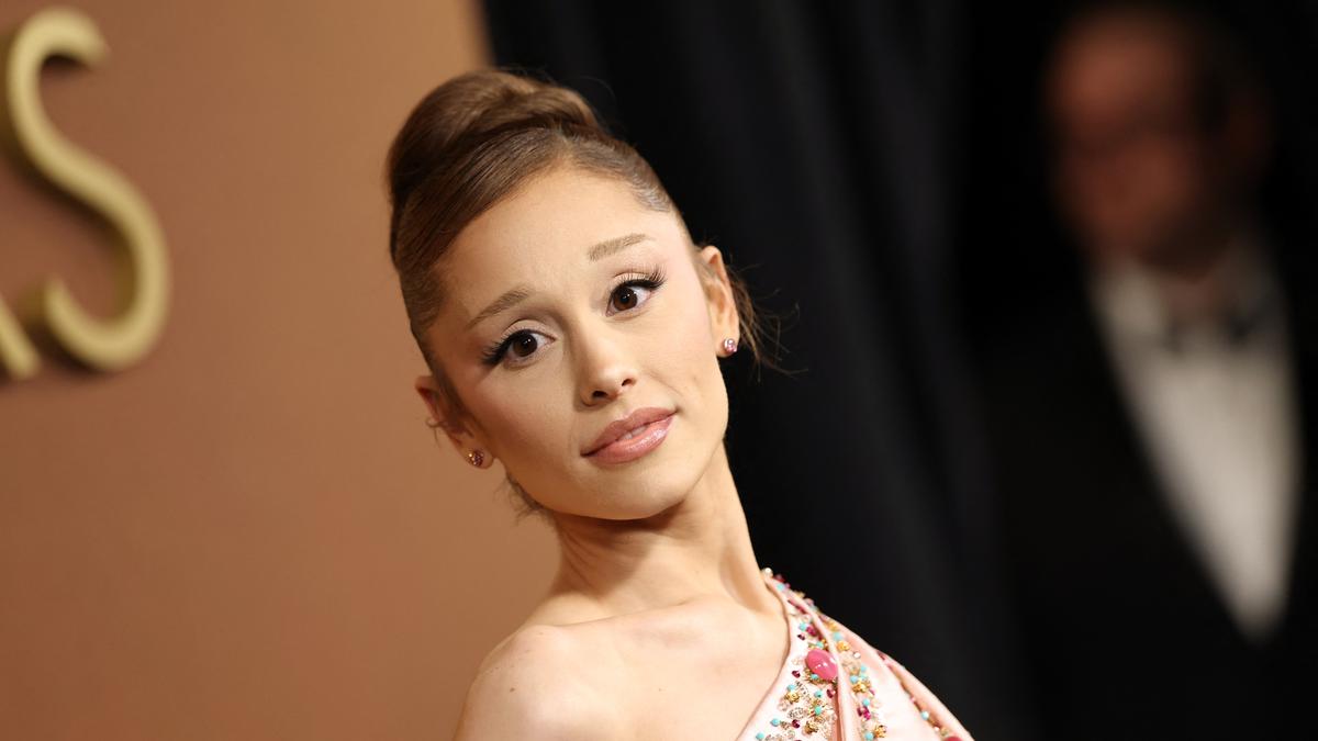 Ariana Grande Kembali Raih Nominasi Golden Globe Awards lewat Peran Glinda, Pencapaian Langka