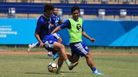 Gelandang Persib, Eka Ramdani. (Bola.com/Erwin Snaz)