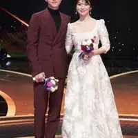 Song Joong Ki telah menyiapkan rumah mewah tersebut sudah cukup lama. Kabarnya, sejak kabar pertunangannya dengan song Hye Kyo mulai beredar, tepatnya pada aakhir tahun 2016 lalu. (Instagram)