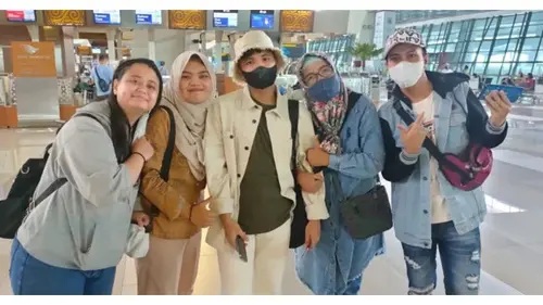 6 Momen Jirayut Mudik ke Thailand Setelah 3 Tahun, Lebaran di Kampung  Halaman - Hot Liputan6.com