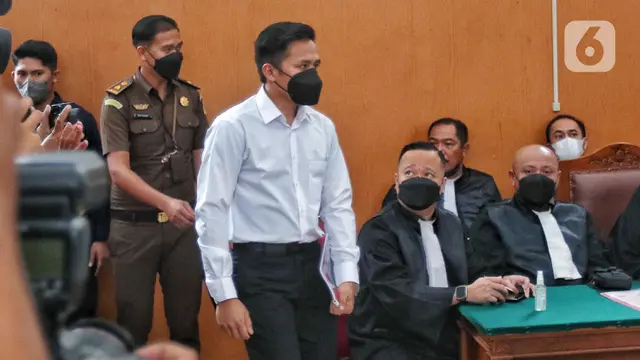 Bharada Richard Eliezer Pudihang Lumiu